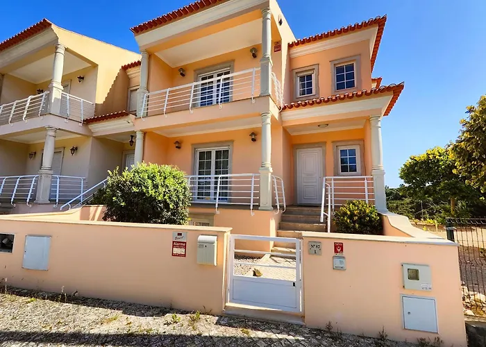 Limoeiro Villa *