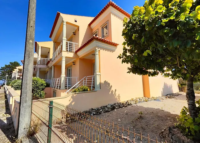 Limoeiro Villa
